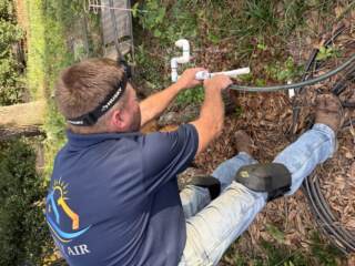 Flushing and cleaning with water hose