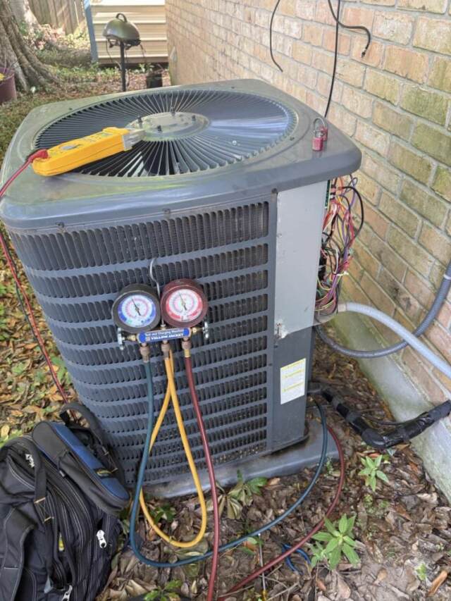 This is the unit running with a/c guages connected checking the refrigerant levels