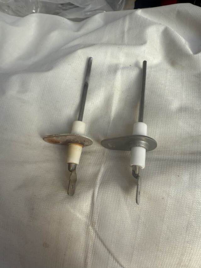 This is the bad part on the left and the new part on the right.