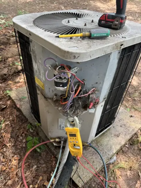 Taking the amp draws with an amp meter