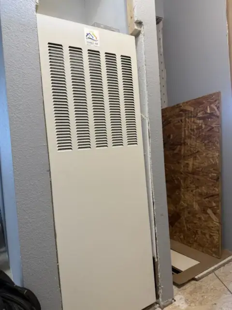 New indoor unit inside the mobile home